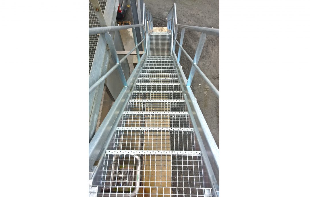 Escalier d’accès à une TAR